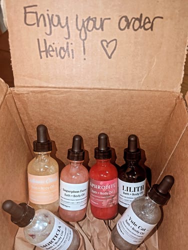 Customer photo review of LILITH Bath & Body Oil