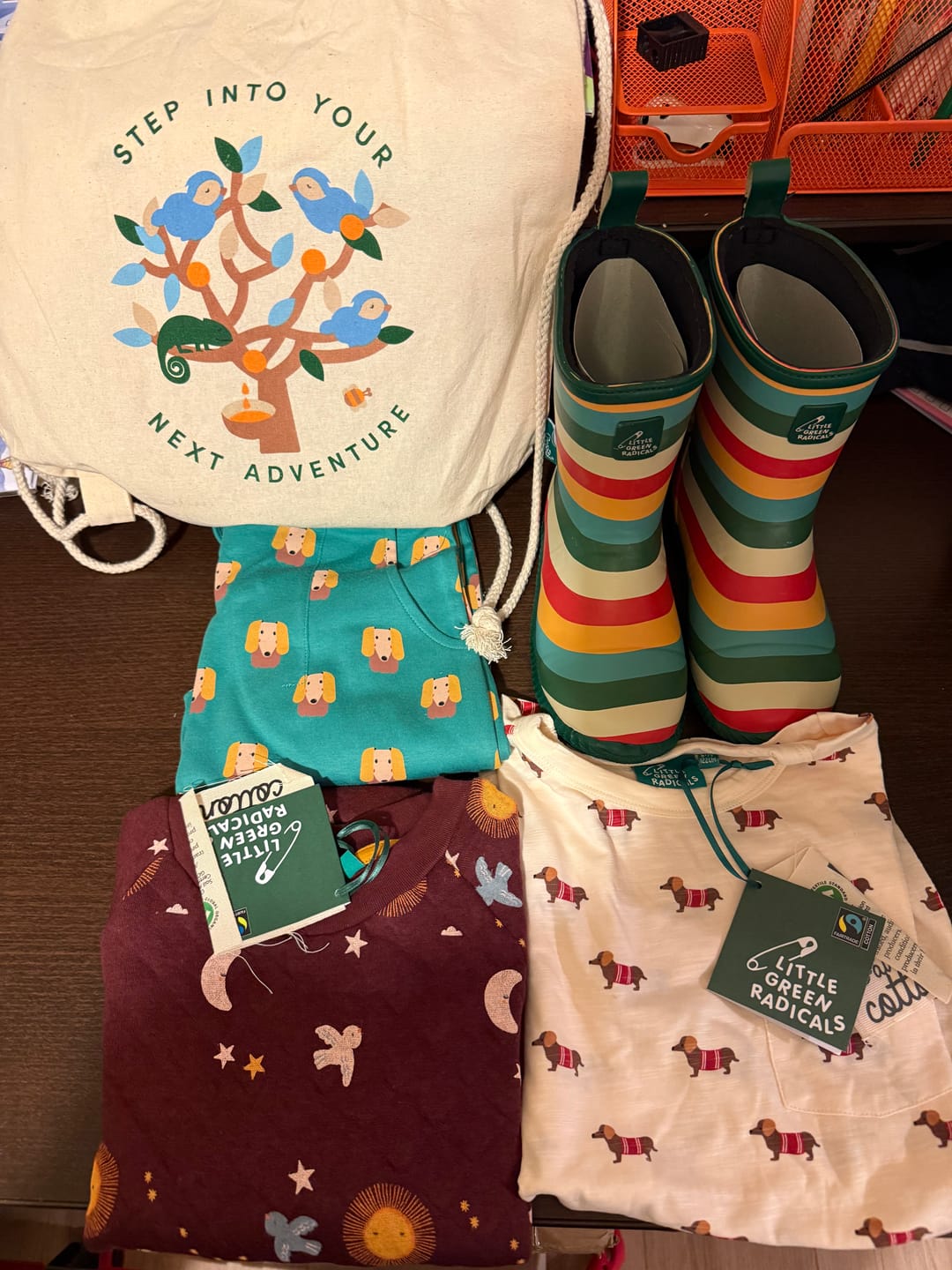 Customer photo review of Rainbow Classic Natural Rubber Rain Boots