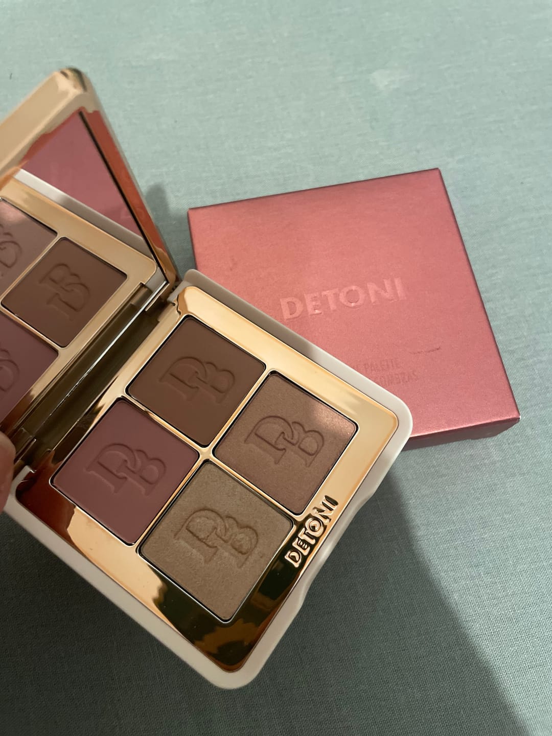Customer photo review of EASY EYE PALLETE | SOFT ROSE - QUARTETO DE SOMBRAS