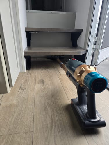 Customer photo review of Cordless Vacuum 01 Pro – Ultra-powerful 120,000 RPM motor for exceptional performance
