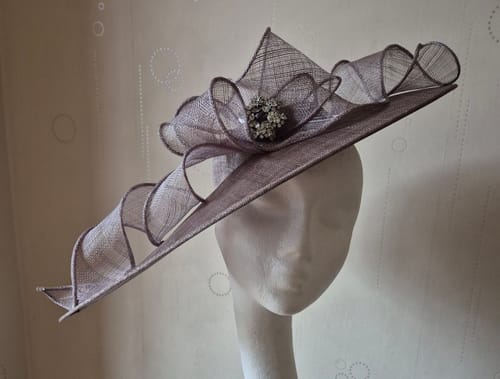 Customer photo review of Sinamay Wide Pointed Saucer 35x47cm - HA083