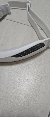 Customer photo review of Electric V Face Lifting Beauty Device 6 Modes 8 Levels EMS Micro-current Firming Facial Massager Double Chin Removal Skin Care