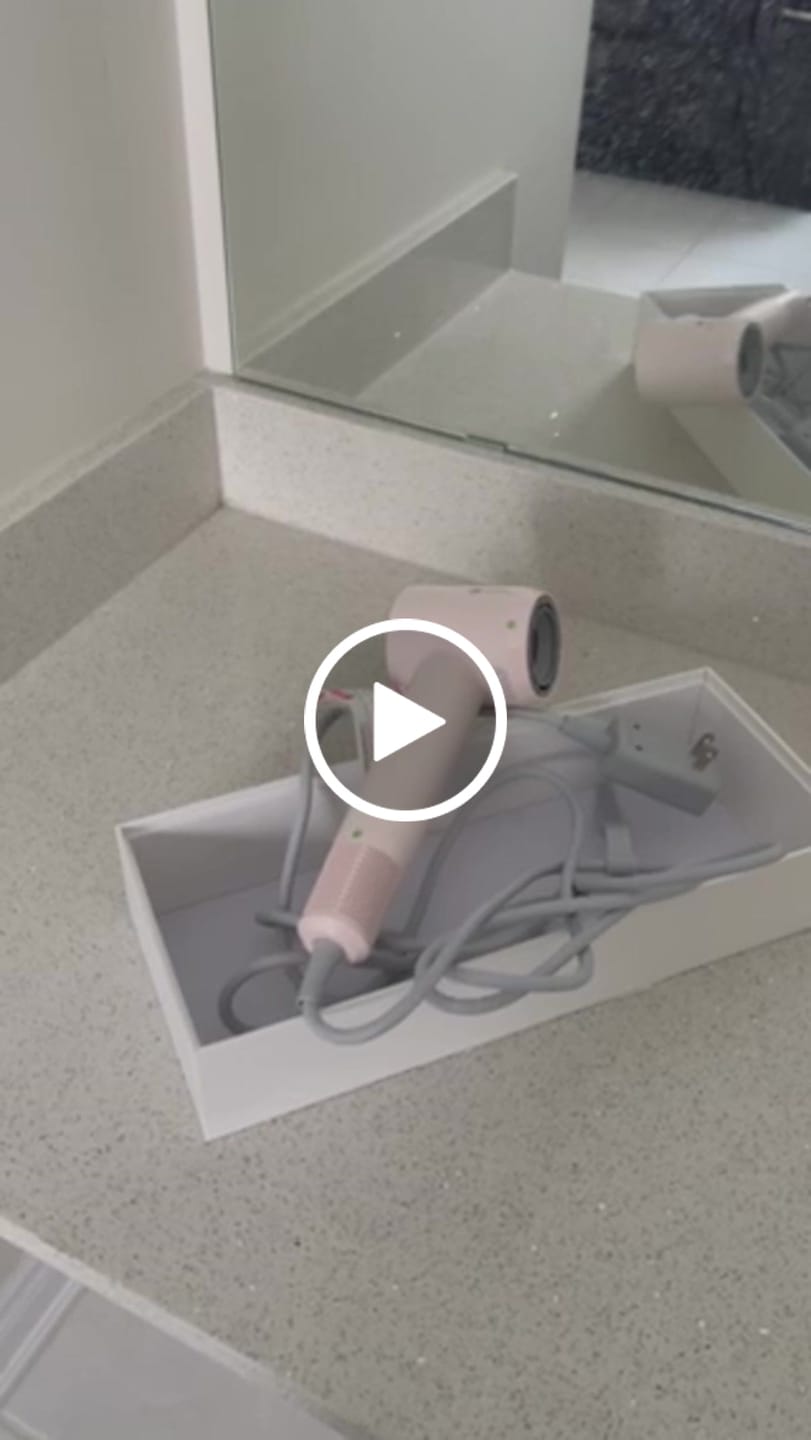 Customer video review of Laifen SE Lite · High-Speed Hair Dryer