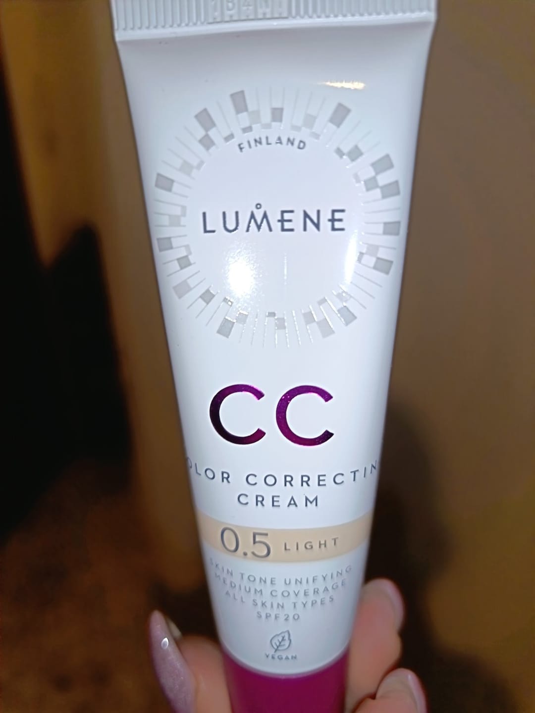Customer photo review of Lumene CC cream - Веган CC Крем "Абсолютно съвършенство" 7в1 SPF 20