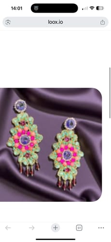 Customer photo review of Orecchini Berenice