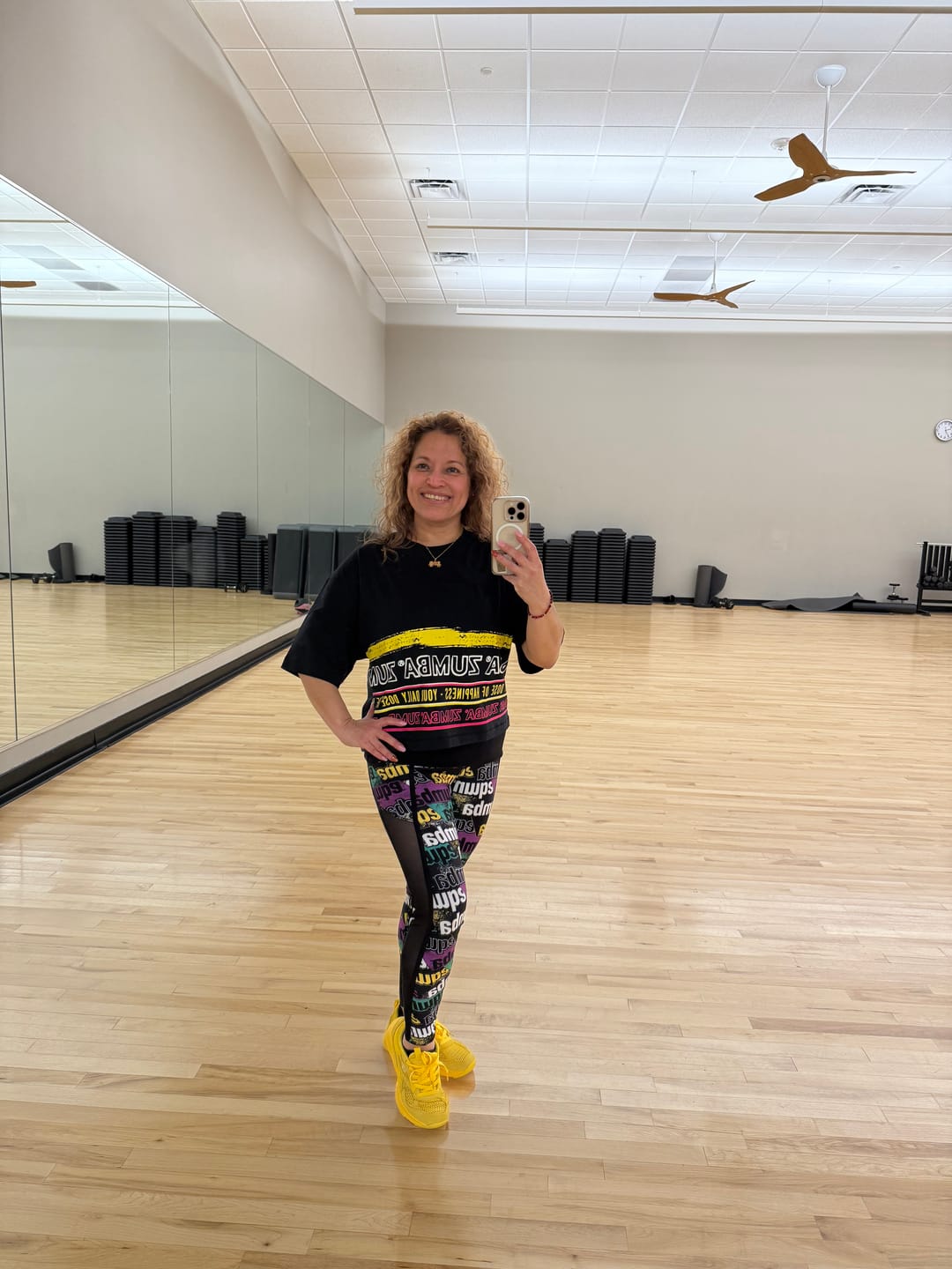 Customer photo review of Apres Zumba High Waisted Ankle Leggings With Side Inserts