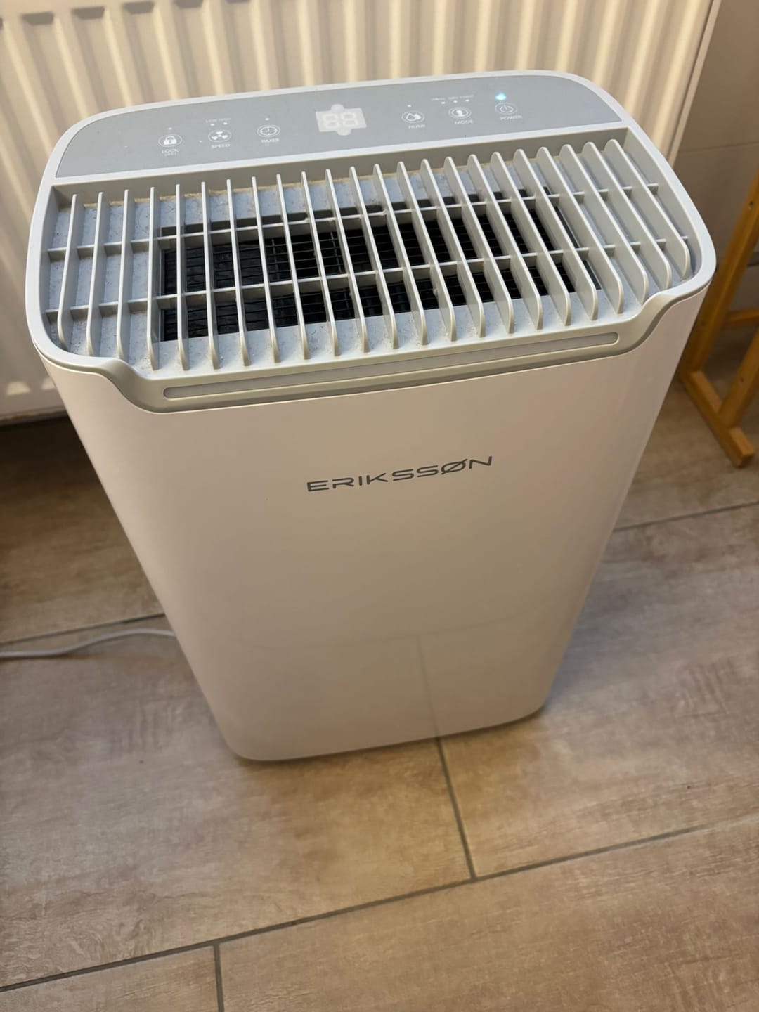 Customer photo review of Erikssøn Luchtontvochtiger - Dry Pro Plus - Tot 20L / dag - Wit