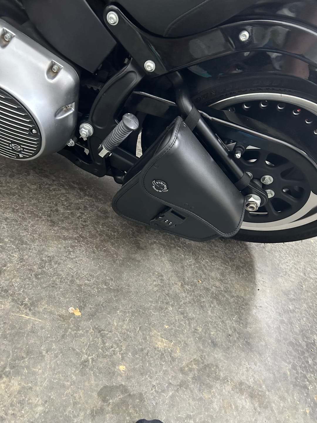 Customer photo review of 3L - Digilock Motorcycle Swingarm Bag for Harley Softail