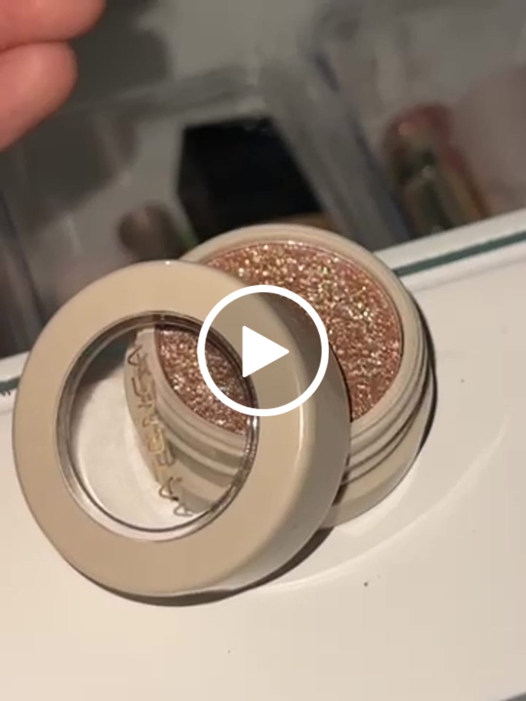 Customer video review of SOMBRA CREMOSA INDIVIDUAL OKI