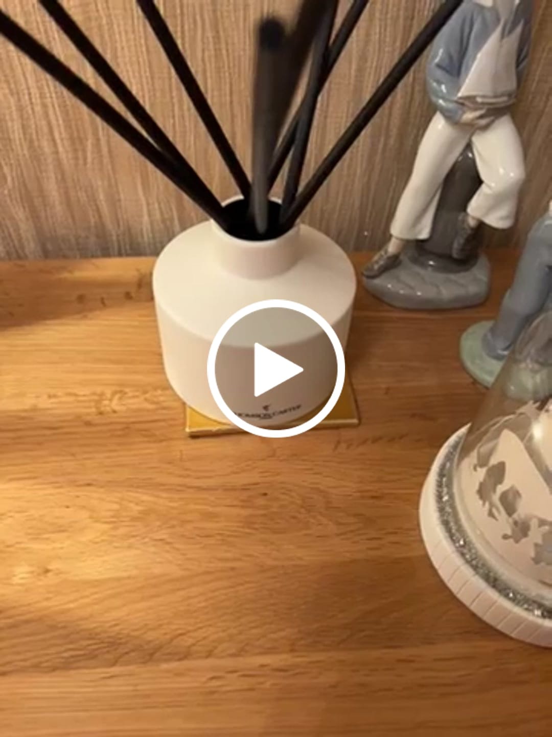 Customer video review of Ceramic Reed Diffuser