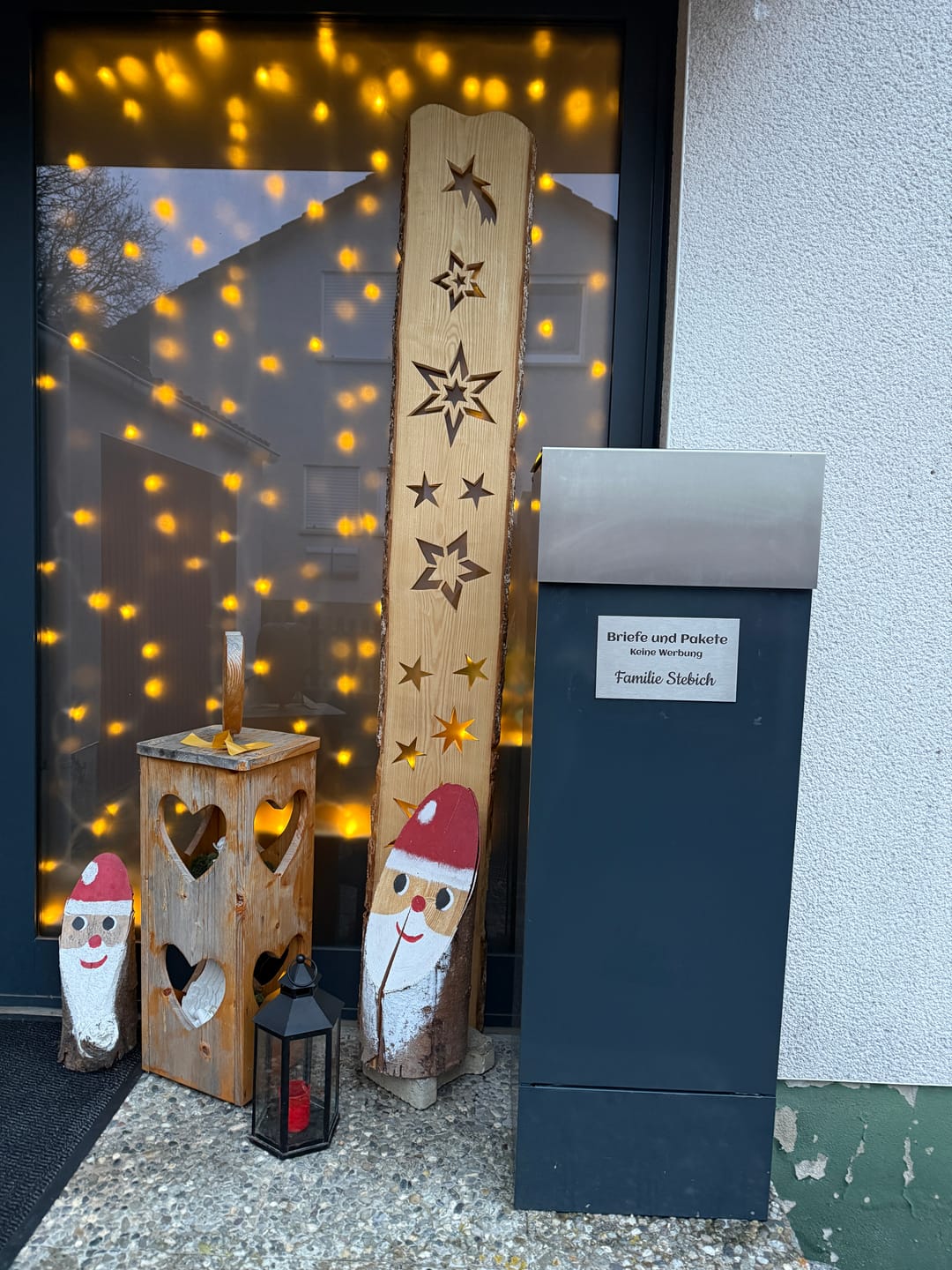 Customer photo review of V2A Edelstahlschild in verschiedenen Größen, individuell personalisierbar.