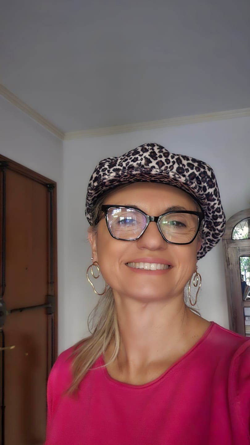 Customer photo review of ORECCHINI “SAMUD”