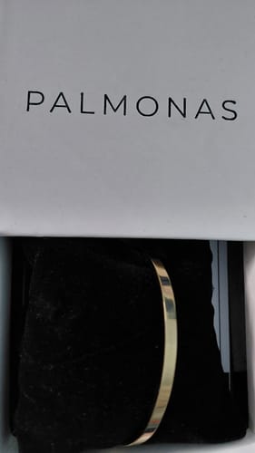 Customer photo review of Plain Stackable Bangle Bracelet |4MM