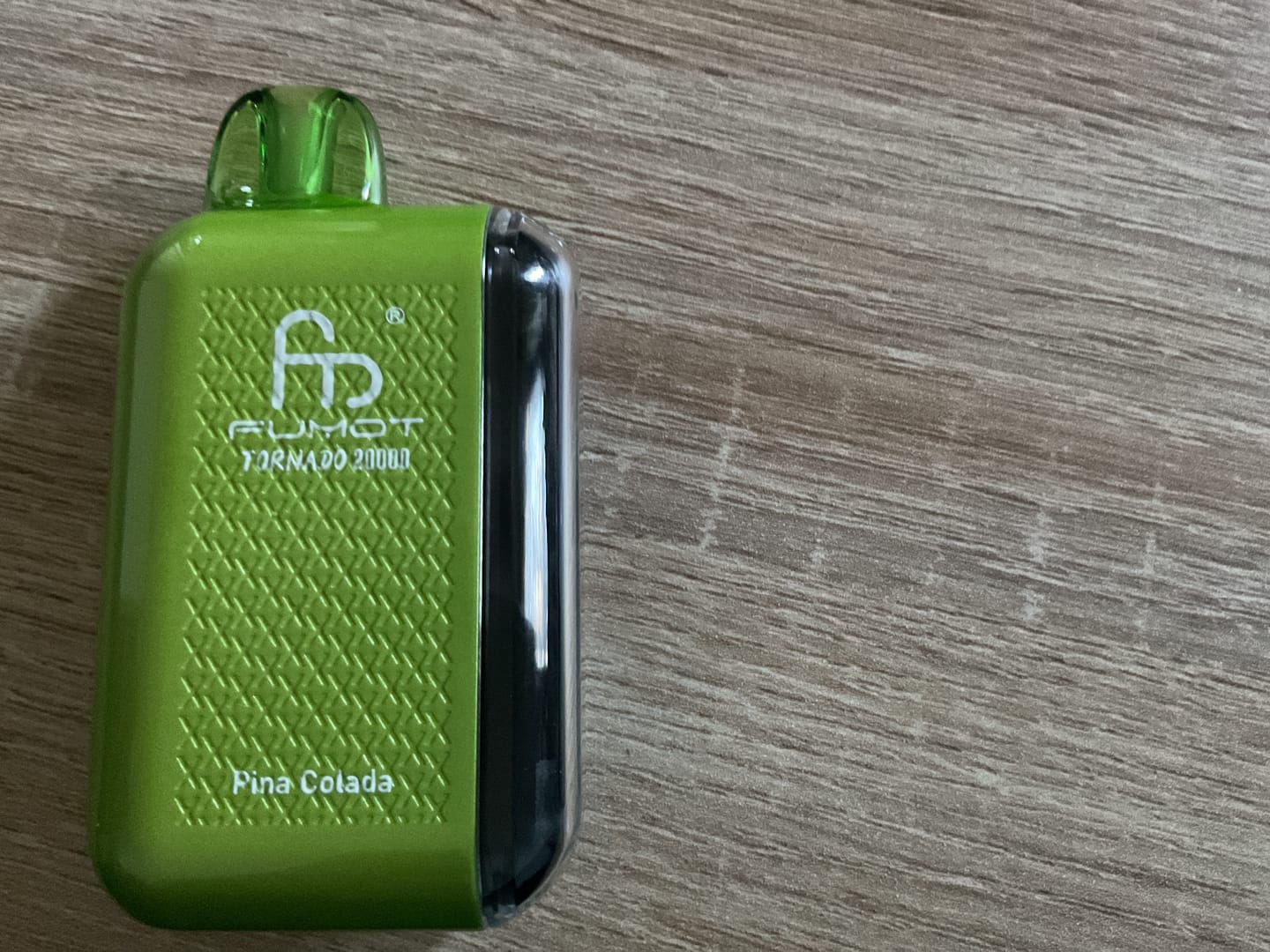 Customer photo review of RandM Tornado 20000