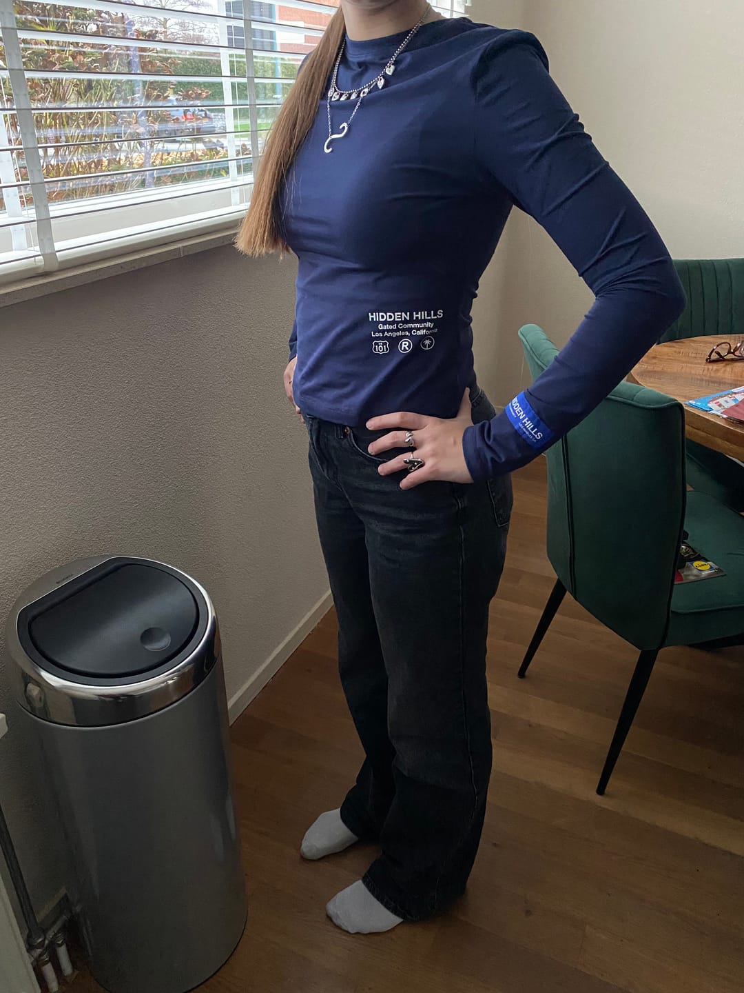 Customer photo review of LABEL LONGSLEEVE TOP NAVY