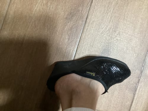 Customer photo review of Zueco brillante de cuña alta Salemera