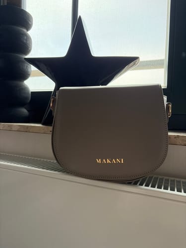 Customer photo review of JASMIN - TAUPE