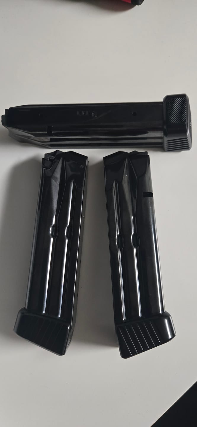 Customer photo review of STI/BUL Armory 2011 9mm/.38/ | Aluminium| Double Stack Open Magazine Base Pad