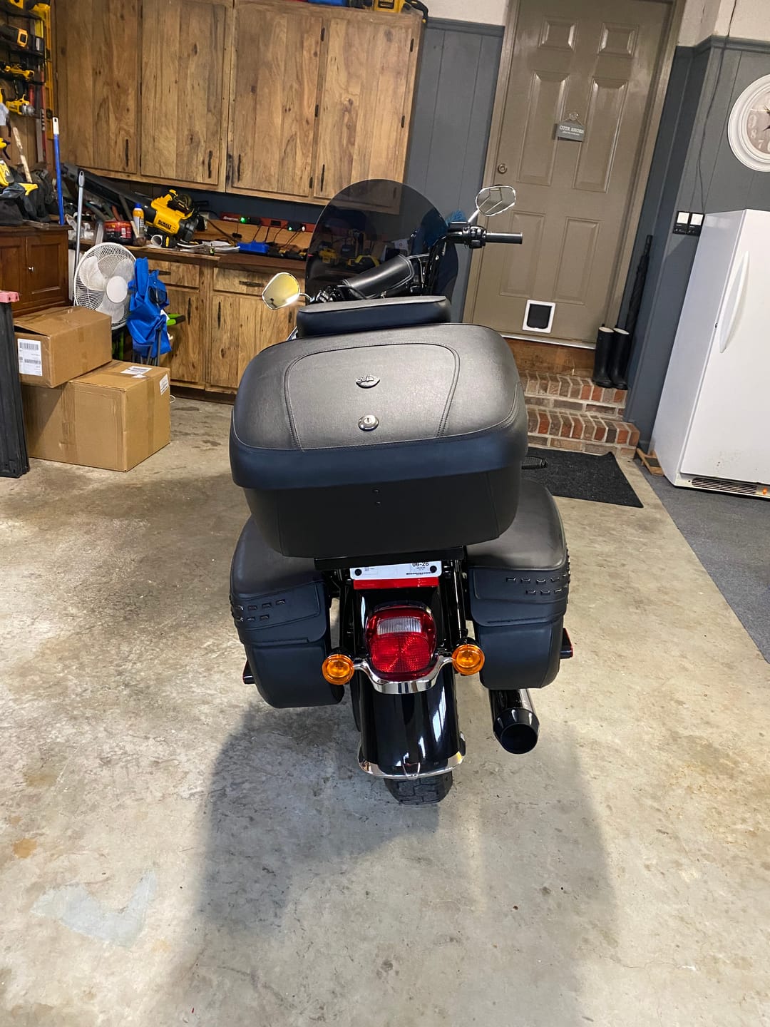 Customer photo review of 44L - Premium Extra Large Leather Wrapped Hard Motorcycle Trunk for Harley Davidson