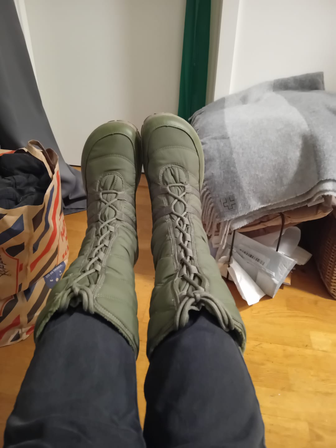 Customer photo review of Vaistoa Hanki 2 | Barefoot Winter Boots