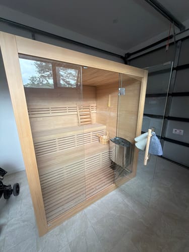 Customer photo review of 4-6 Person Traditional Sauna - 6kw Harvia Heater