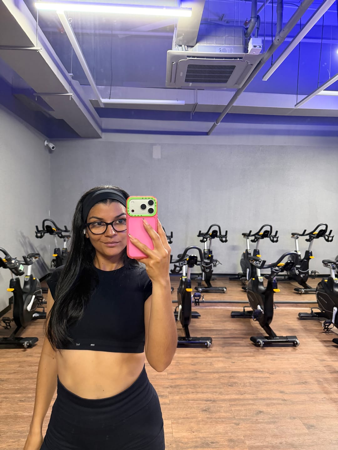 Customer photo review of Banda Aesthetic