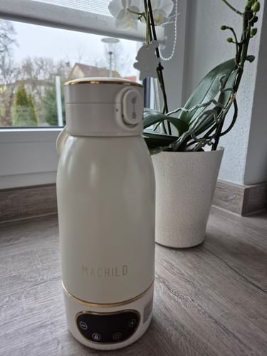 Customer photo review of Tragbarer Fläschchenwärmer + Milchpulverbox (weiß) + Schnell-Ladegerät