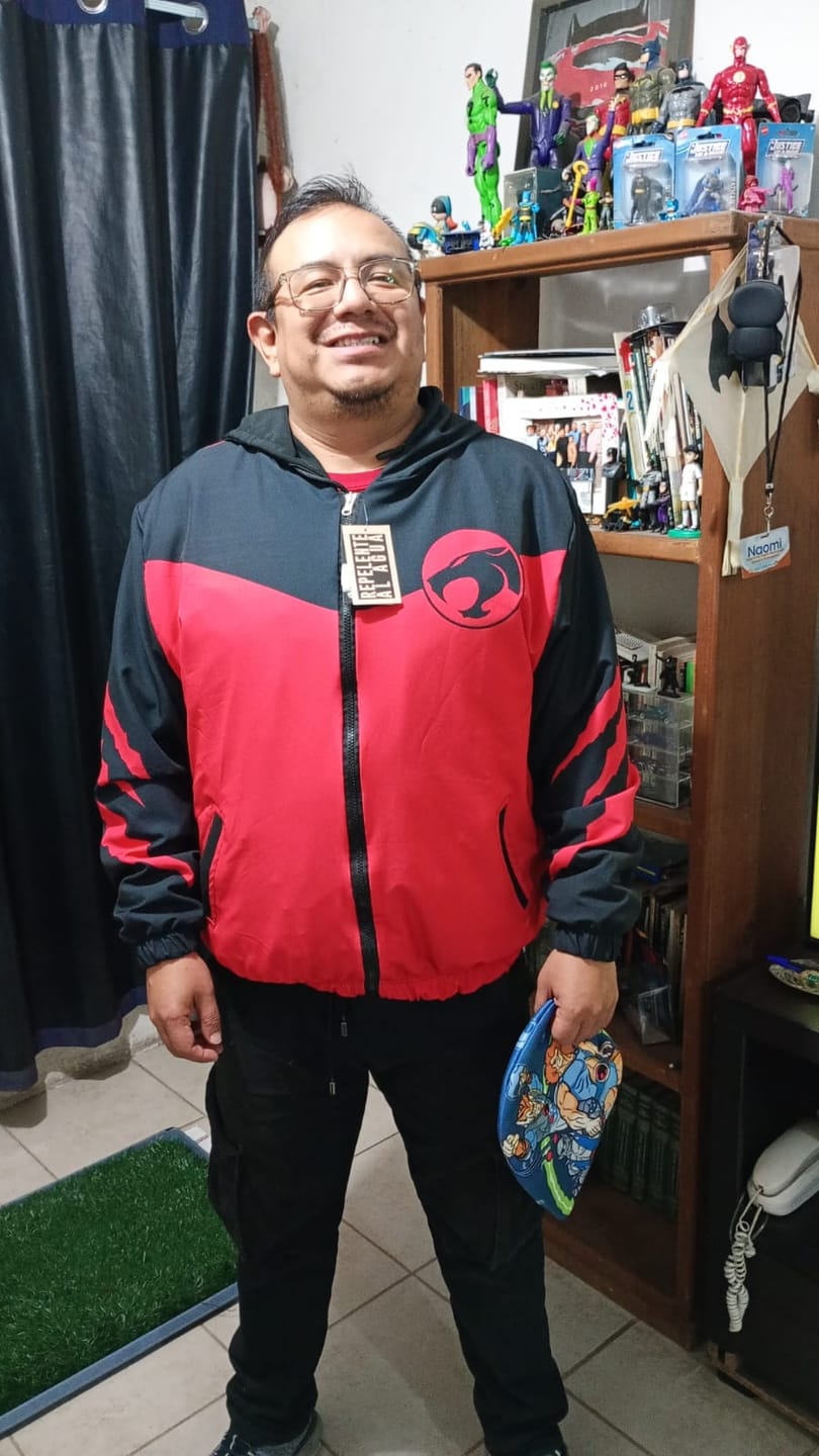 Customer photo review of Bomber Jacket Thundercats Lion O