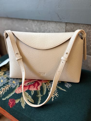 Customer photo review of Hudson Bag Oat Croc