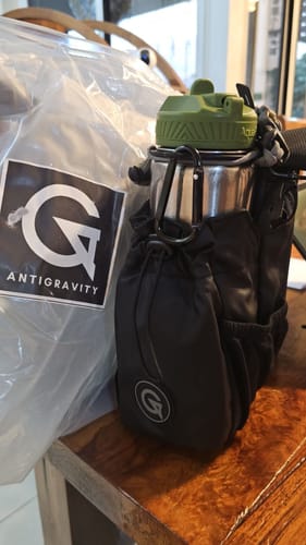 Customer photo review of ANTIGRAVITY Magnetic Gym Bag
