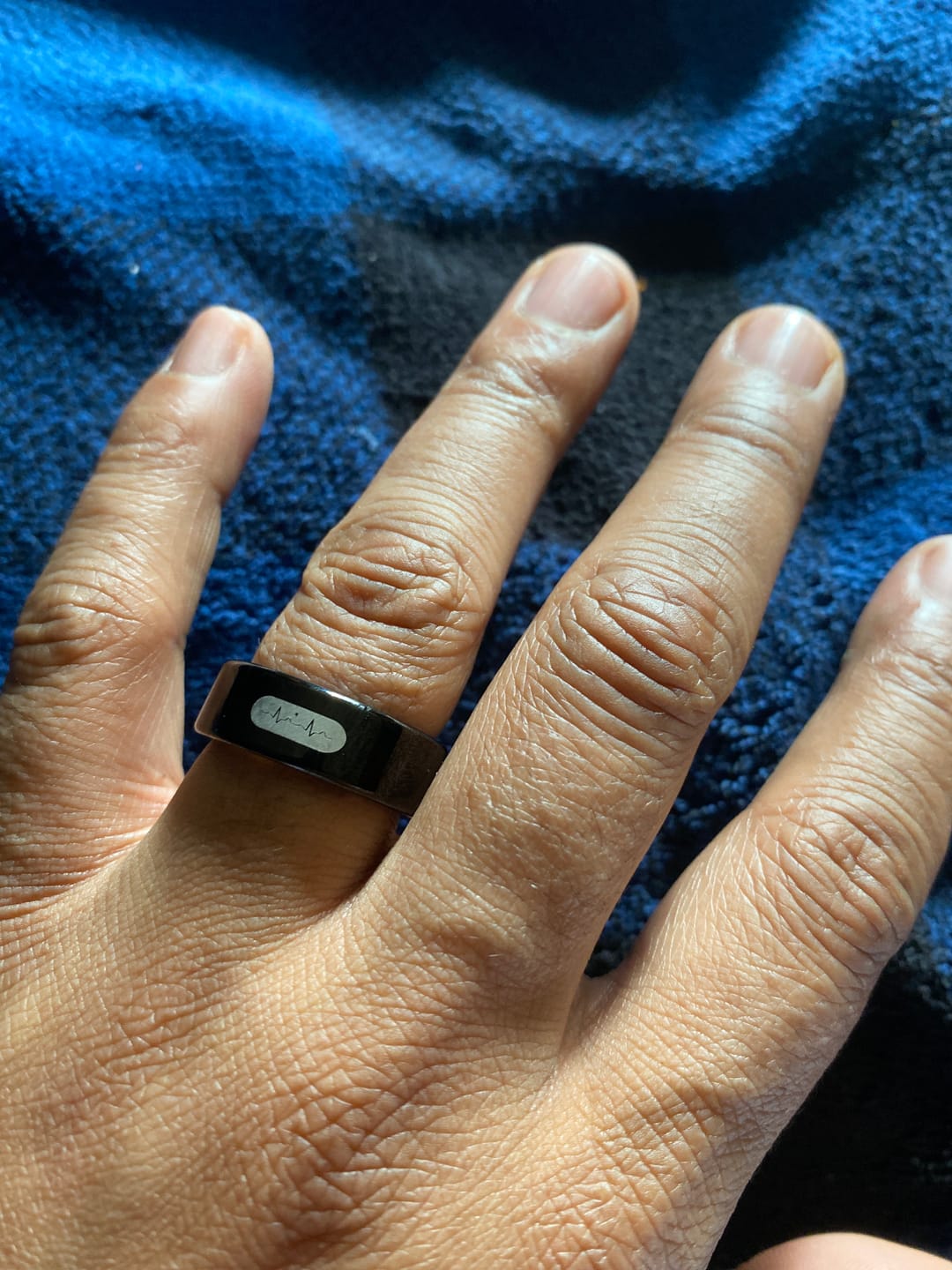 Customer photo review of FITAOS R08 Blood Glucose ECG/EKG Blood Pressure Monitoring AI Health Analysis Smart Ring