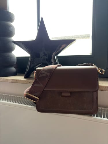 Customer photo review of VALDA - DARK BROWN