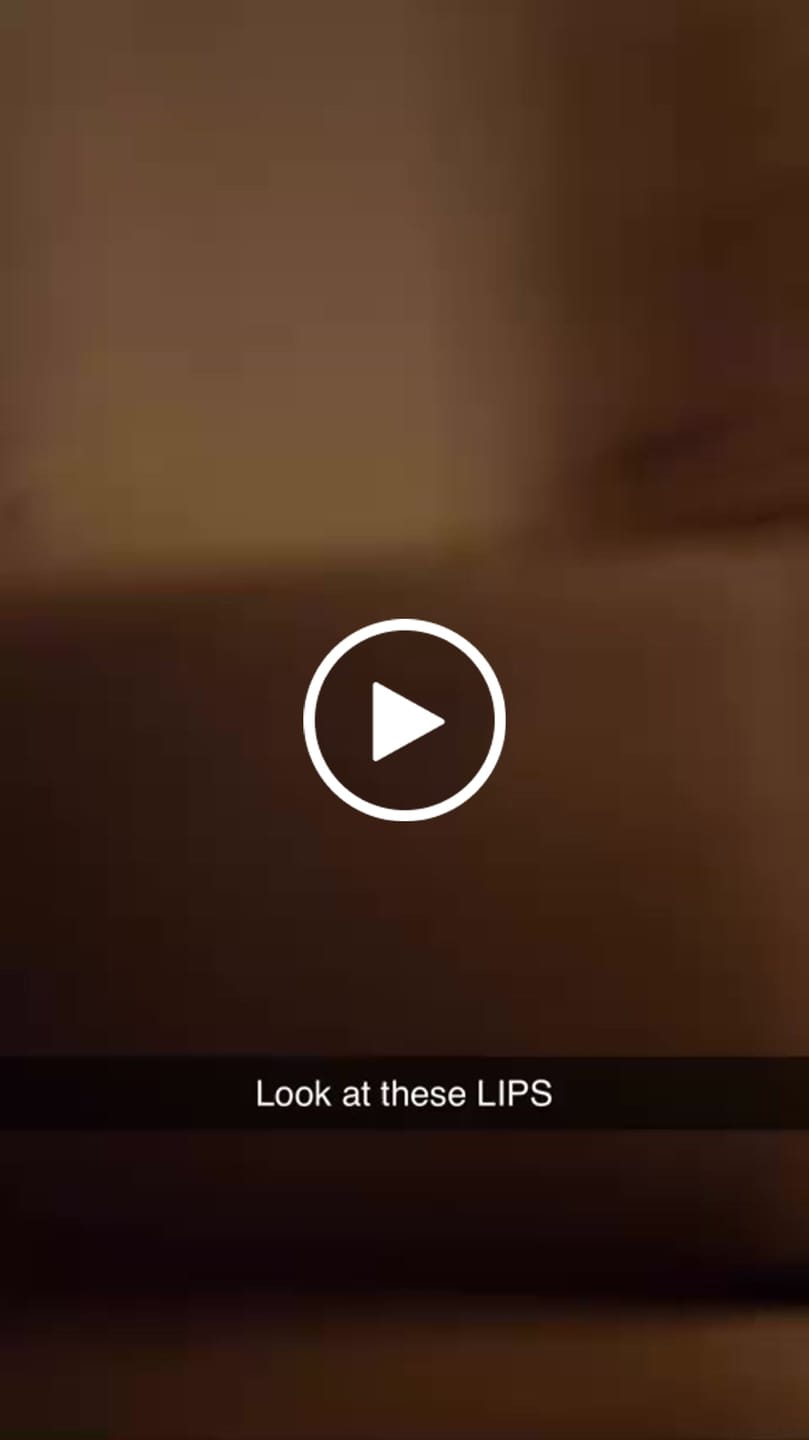 Customer video review of Sheglittary Pretty Glitter Lip Kit - viral shade