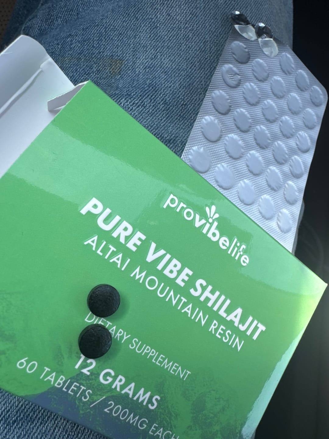 Customer photo review of Shilajit Resin Tablets