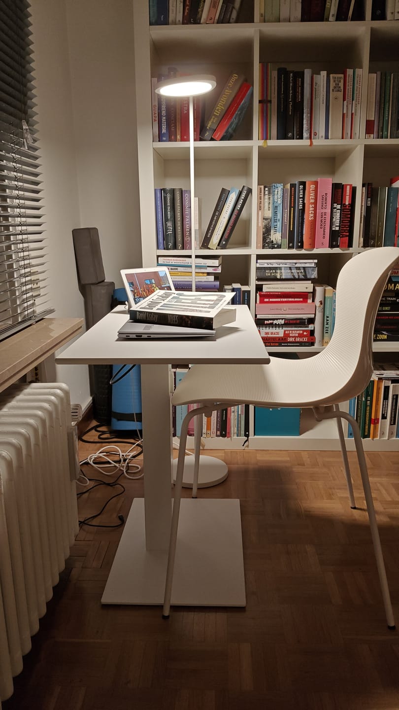 Customer photo review of Height adjustable desk MAHTUVA M 68x40 | SELKA