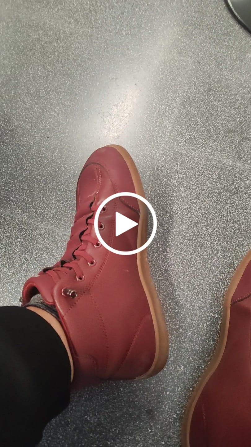 Customer video review of Yew 2.0 - Barefoot De Ocio