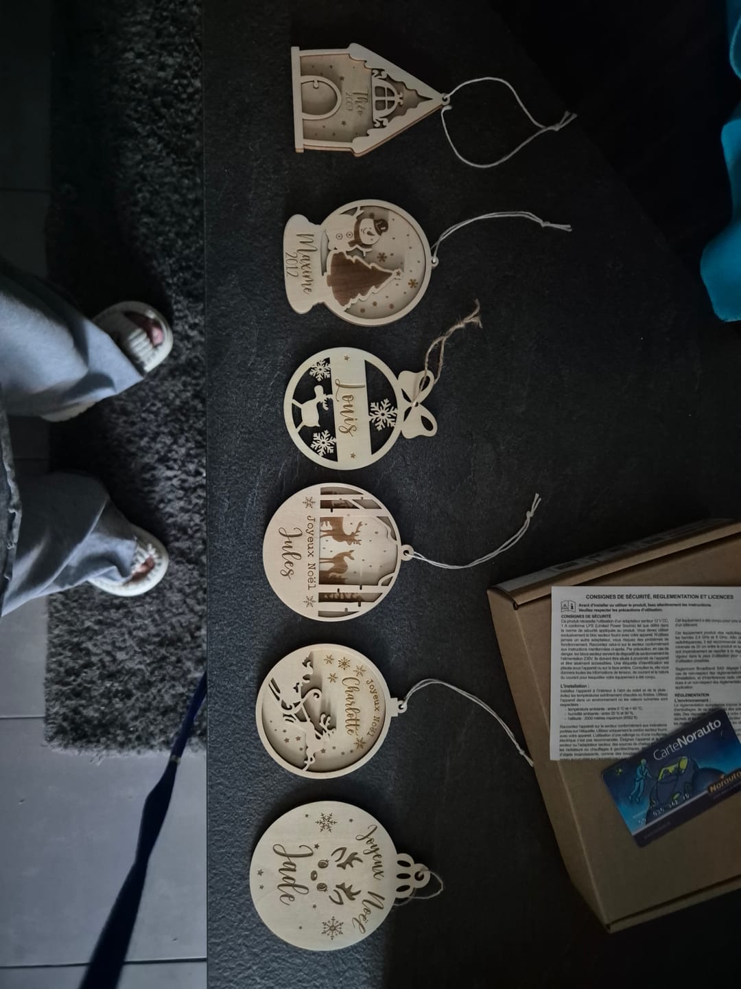 Customer photo review of Boule de Noël Personnalisée en Bois – Renne – Mon Premier Noël ou Joyeux Noël