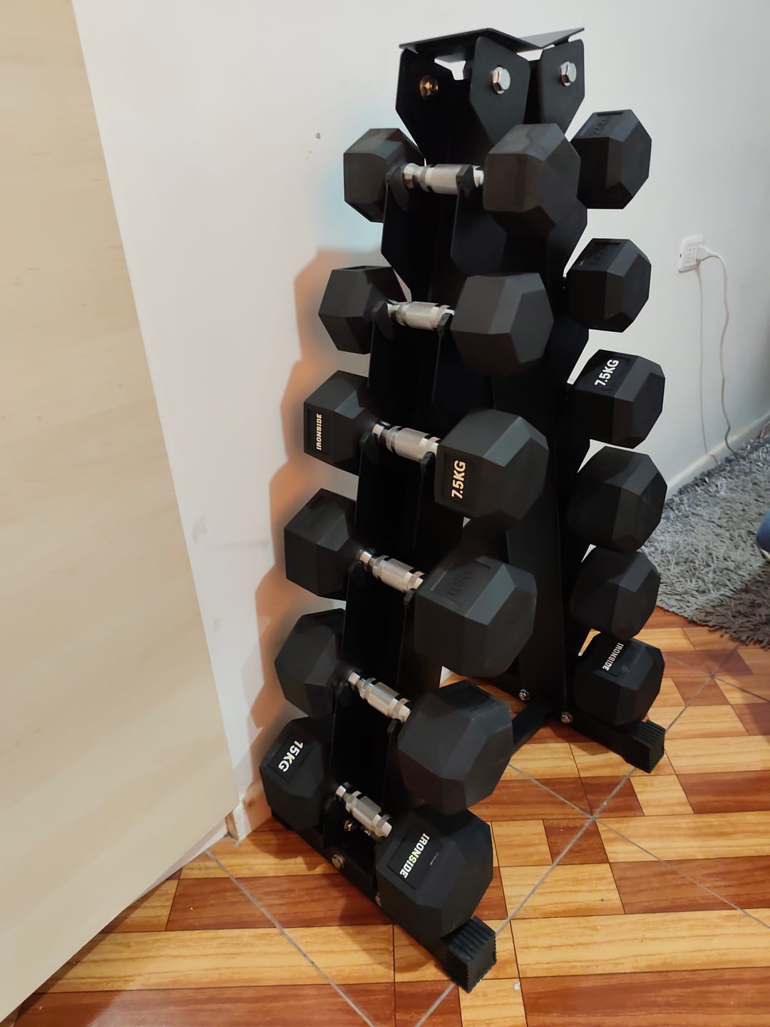 Customer photo review of Pack IRONSIDE Mancuernas Hexagonales (KG) + Rack de Almacenamiento