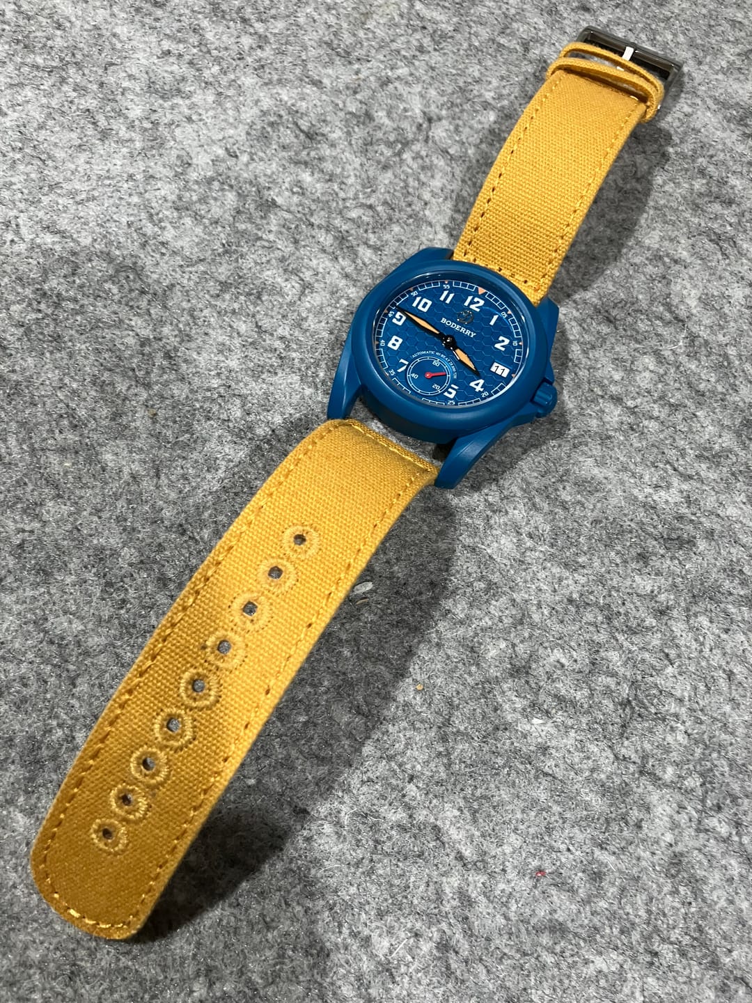 Customer photo review of VOYAGER S72 – 72-Hour Power Reserve Titanium Automatic Field Watch, 100M Water Resistant | Cerulean Blue