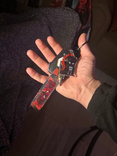 Customer photo review of Igris Keystrap Bundle (Solo Leveling)