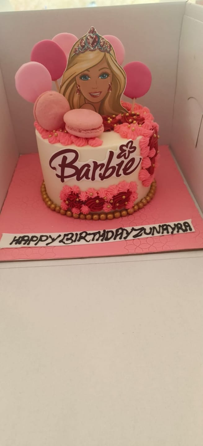 Customer photo review of Cool Barbie Girl Cake