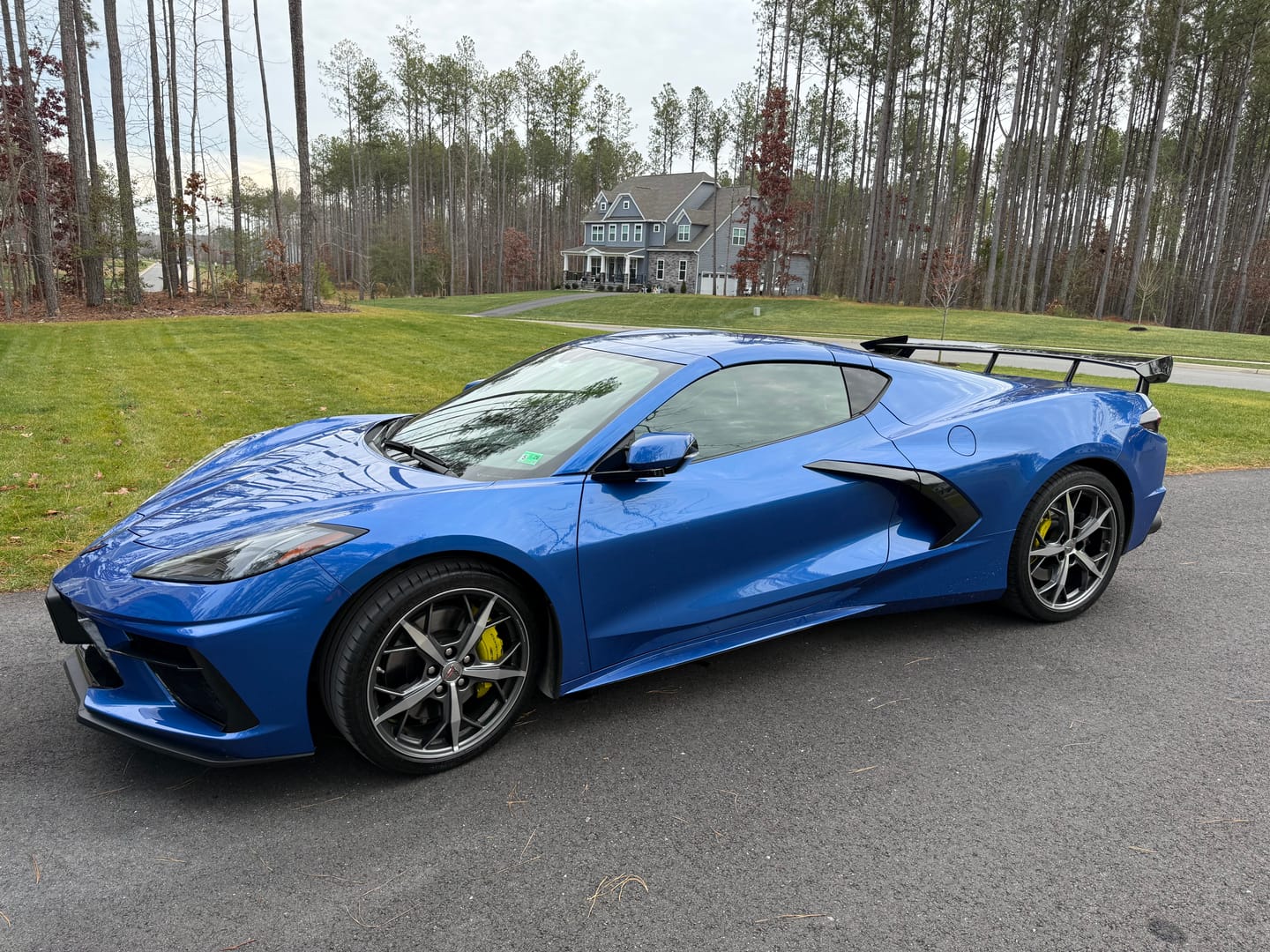 Customer photo review of 5VM Package Corvette C8 Stingray DRY CARBON FIBER Rear Spoiler