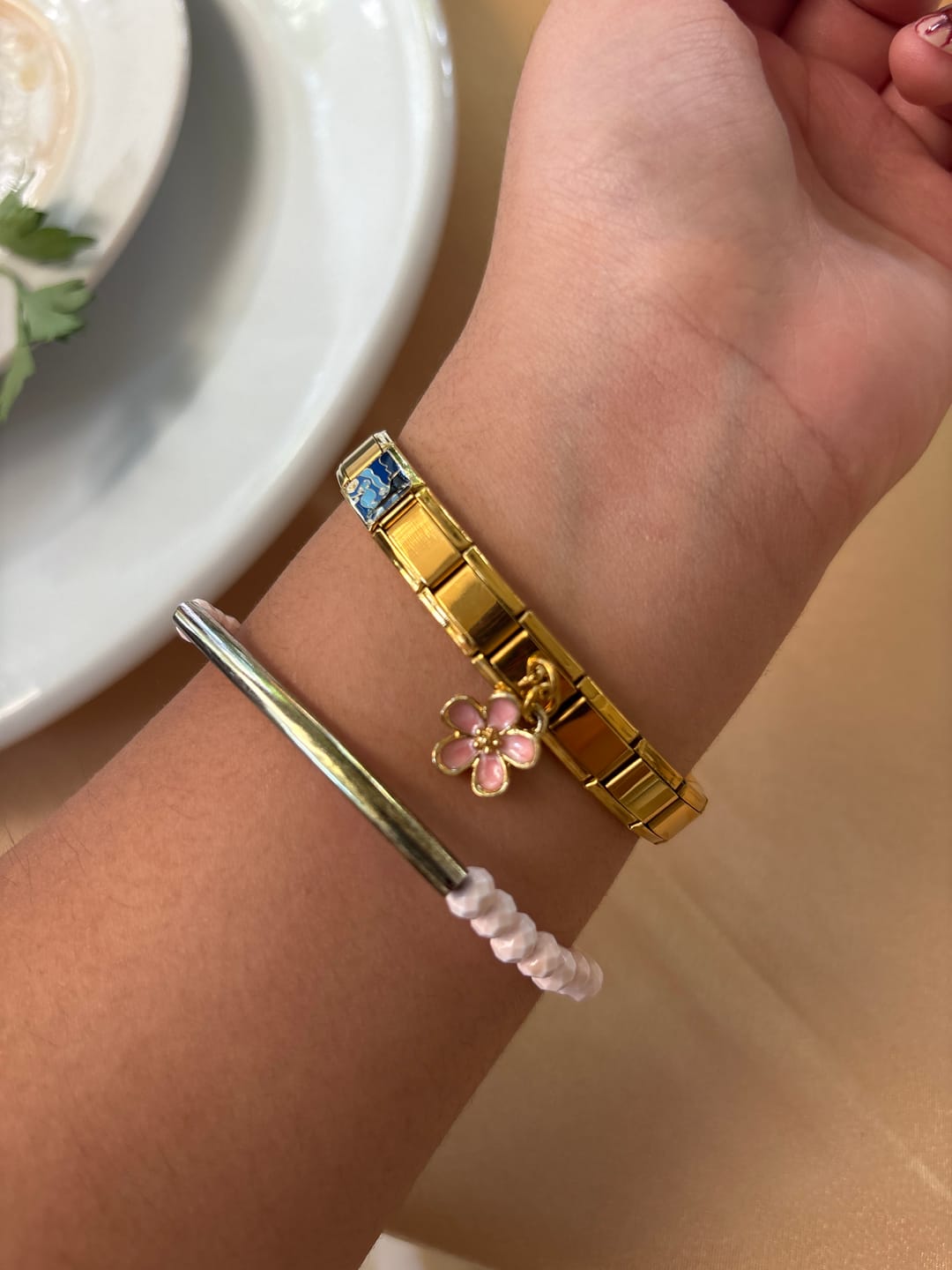 Customer photo review of Charm Flor rosa