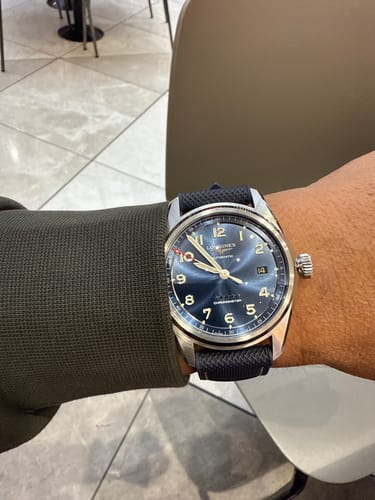 Customer photo review of Longines Spirit Automatic Men's 40mm Watch L3.810.4.93.3