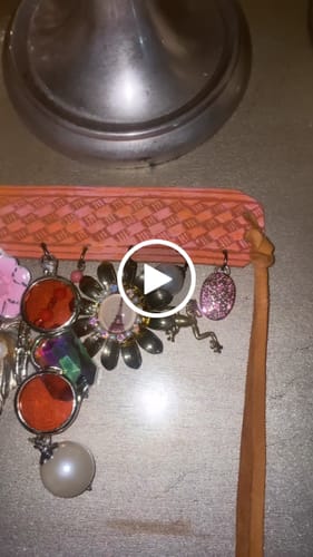Customer video review of Pretty Bullhead choker