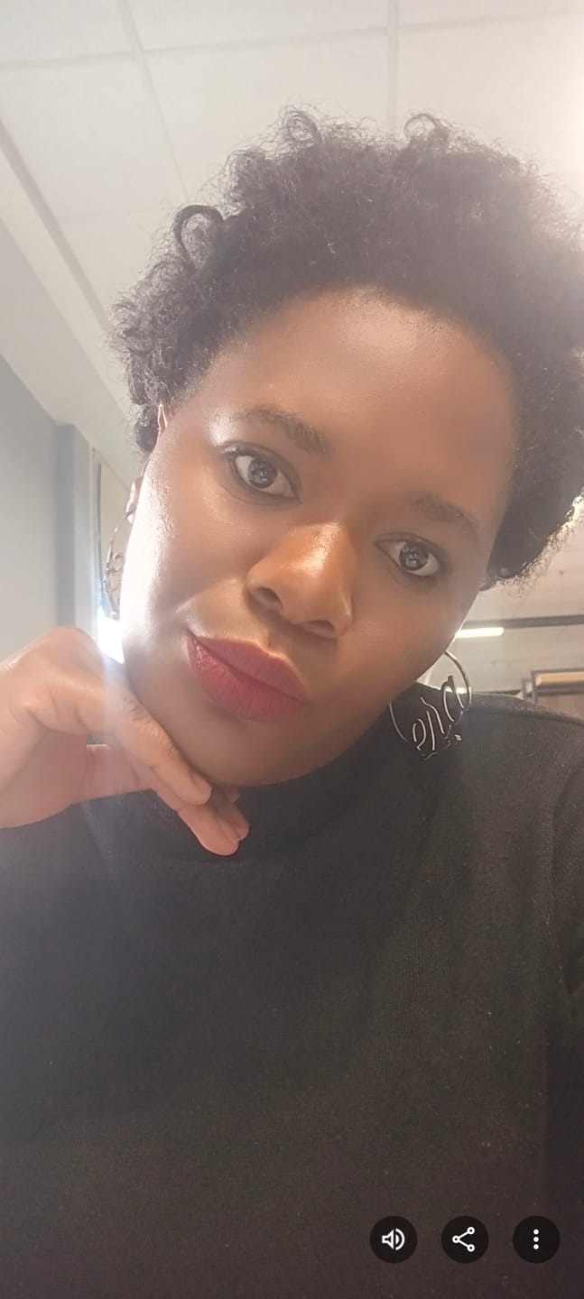 Customer photo review of Silver Era Logo Hoops