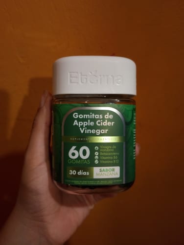Customer photo review of Gomitas de Vinagre de Manzana