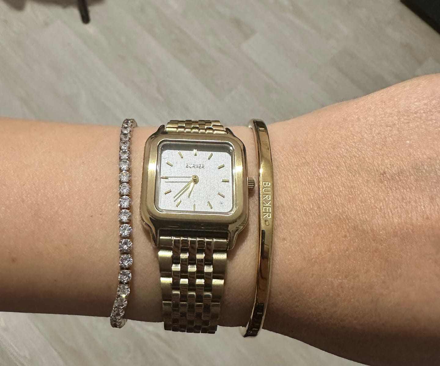 Customer photo review of Macy Gold White