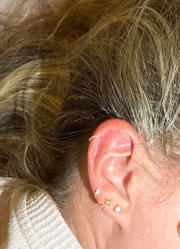 Customer photo review of Eternity Pavé Clicker Gold