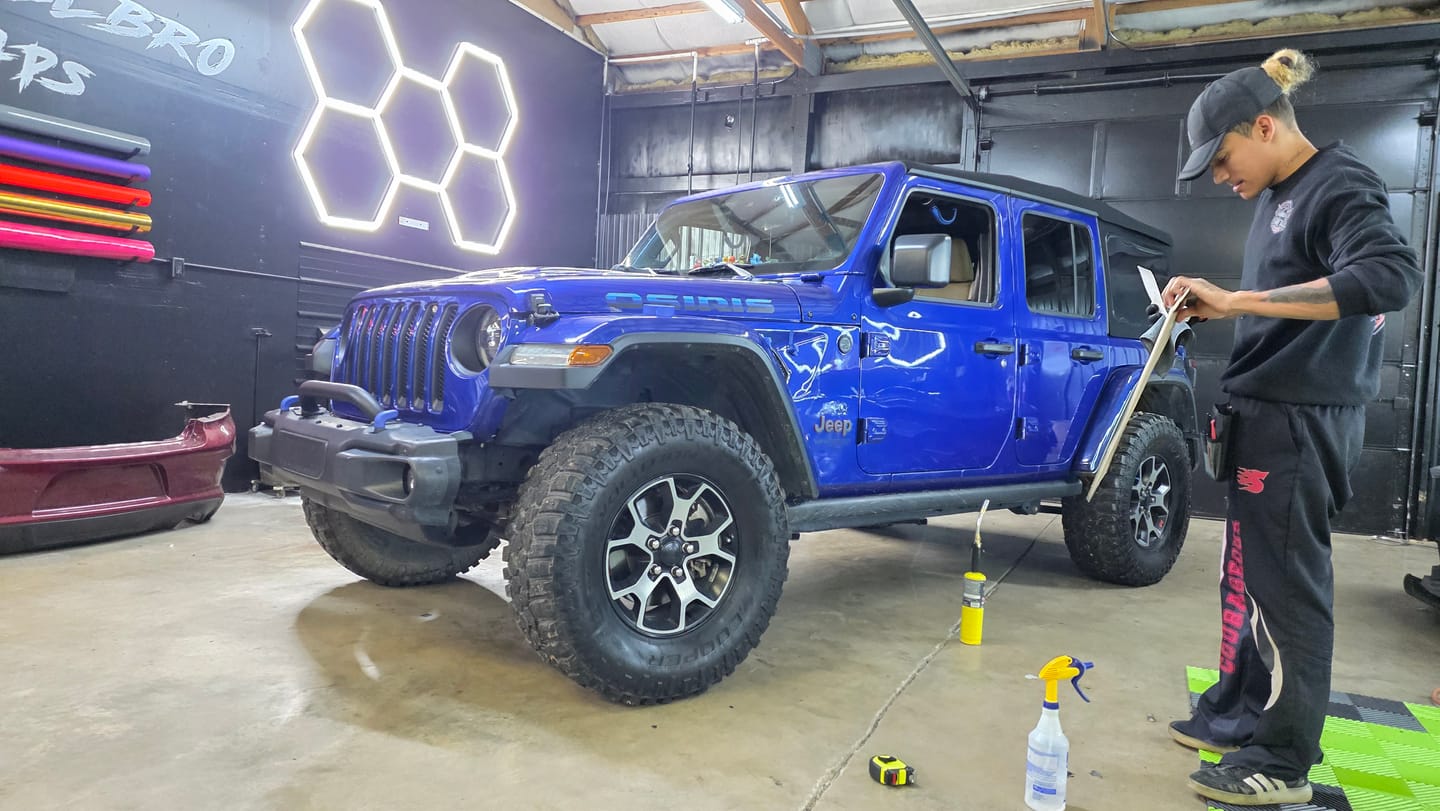 Customer photo review of Emblem Black-Out Kit | Overlay Set for Jeep Models (Cherokee, Wrangler, Gladiator & More)
